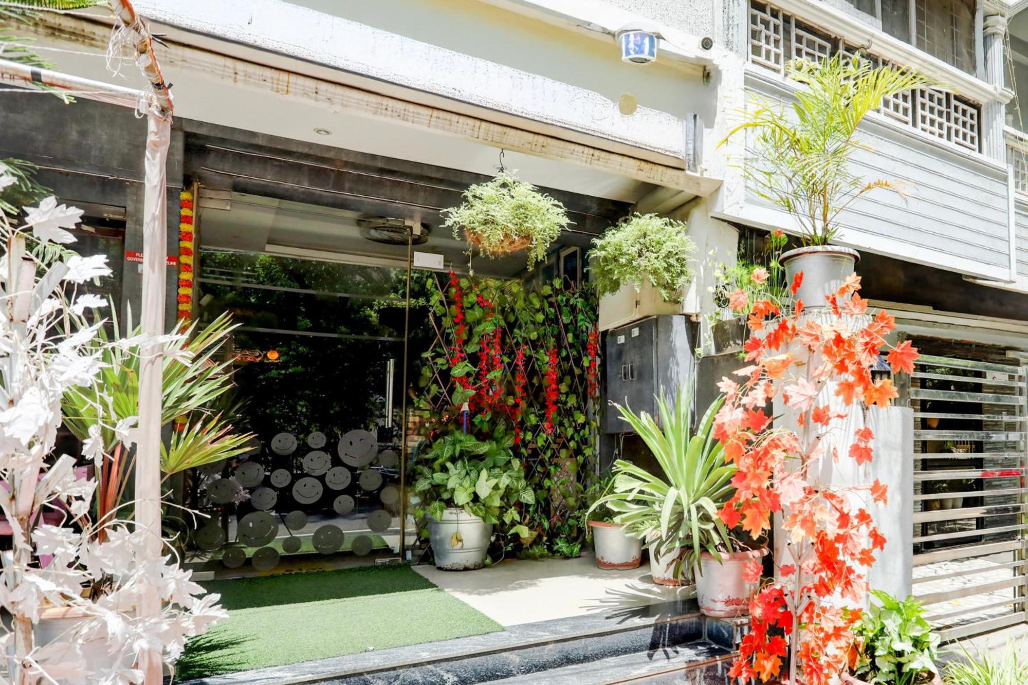Super Hotel O Mp Nagar Near Rachna Tower Bhopal Extérieur photo